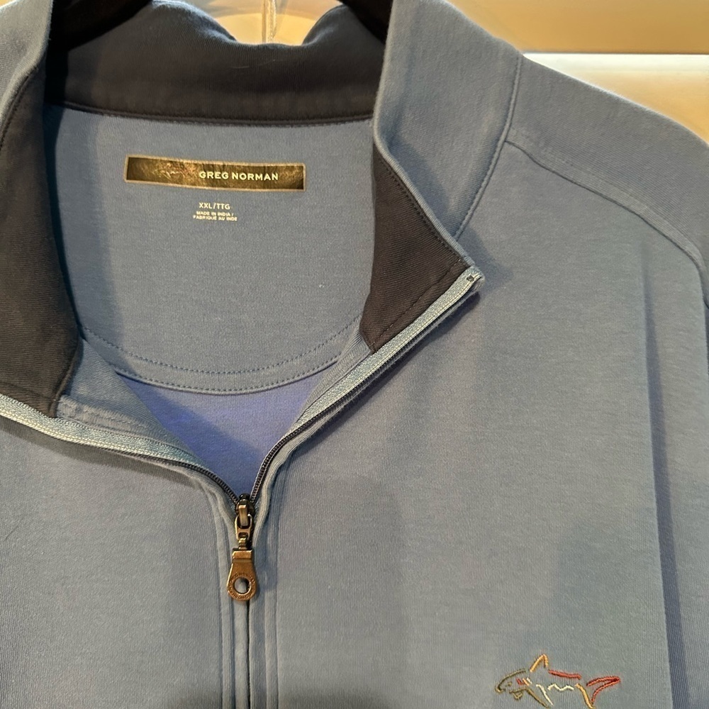 1/4 zip pullover​​​​​​​ - Picture 2 of 3